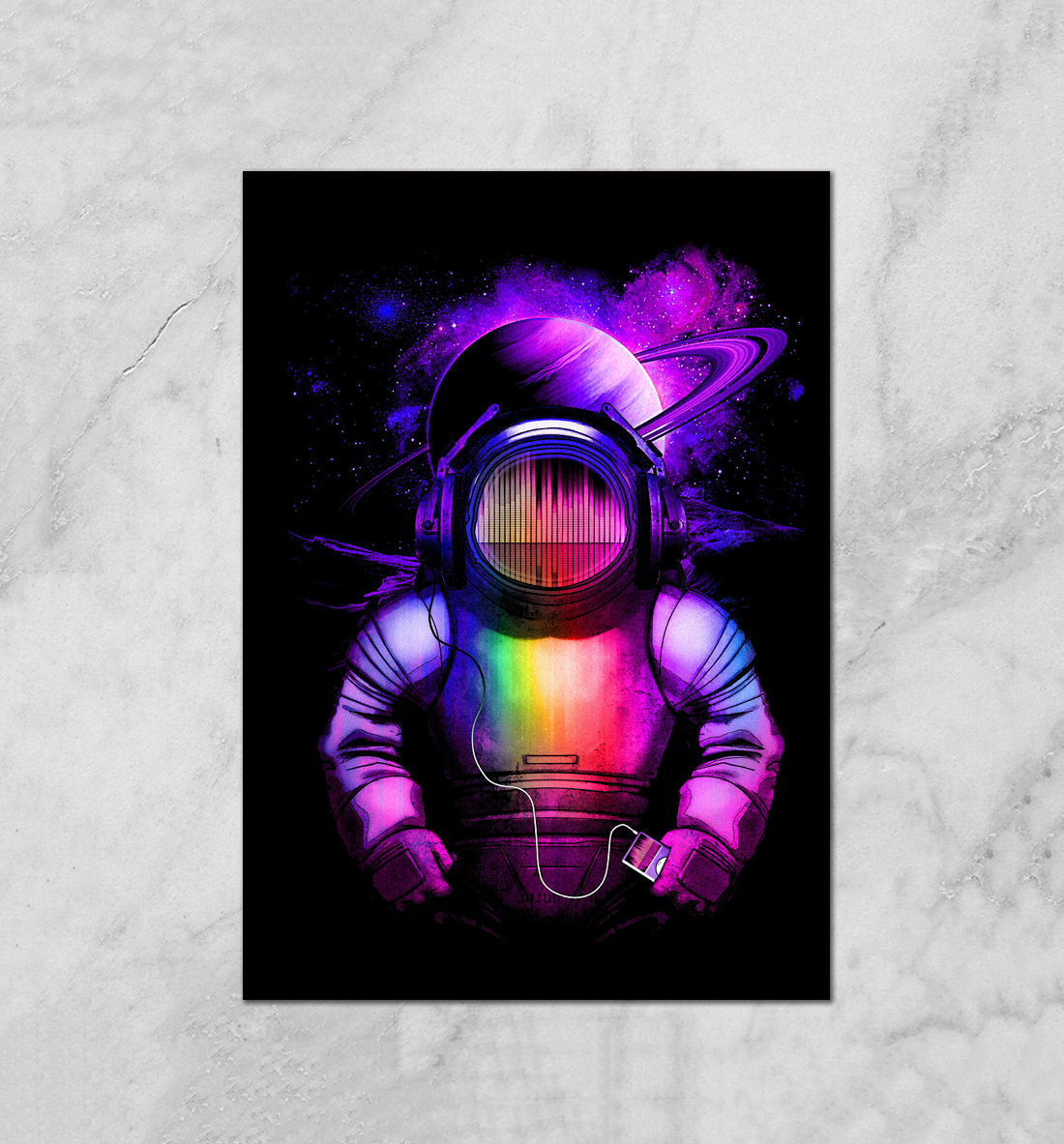 Космонавт с айподом
Космонавт с айподом