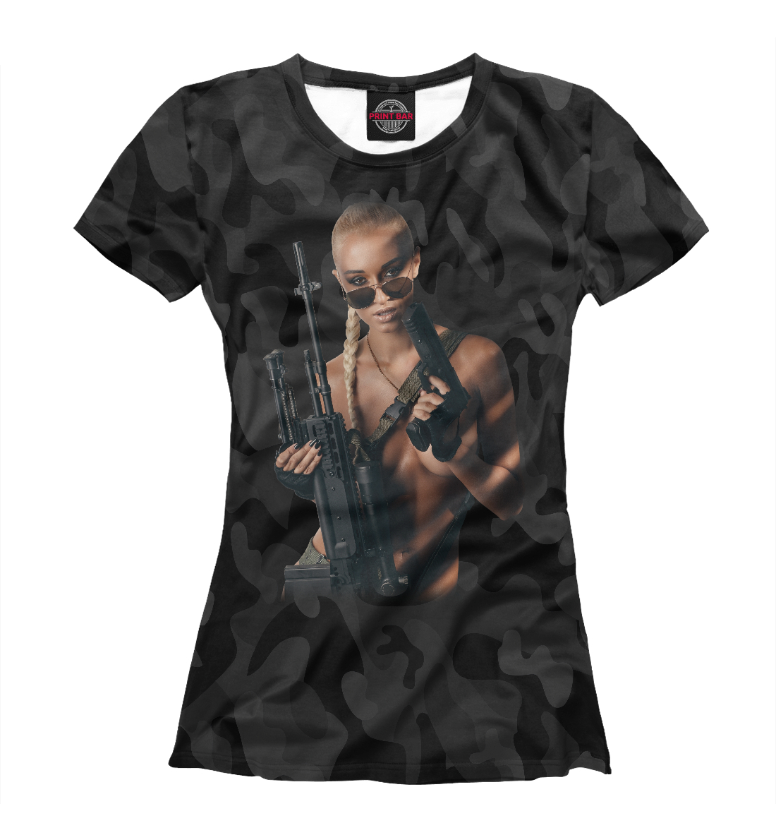 

Девушка с оружием