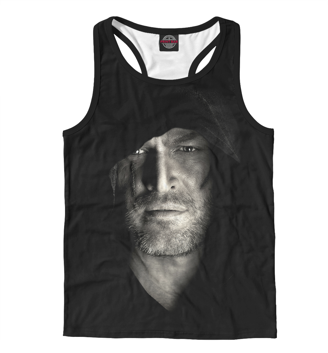 

Мужчина со шрамом