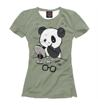 Женская футболка Панда красит глаза