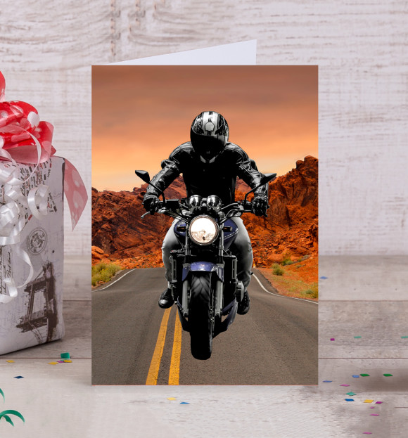 Открытка с изображением Мотоциклист цвета Белый