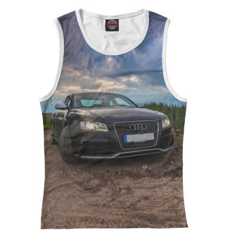 Audi и грозовые тучи