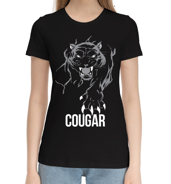Женская хлопковая футболка с изображением Пума на охоте цвета Черный