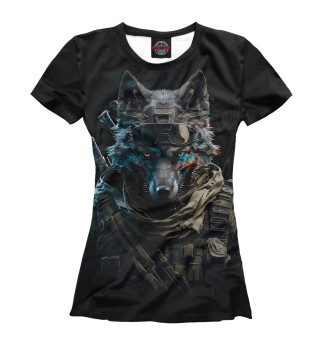 Женская футболка Волк - солдат на черном фоне